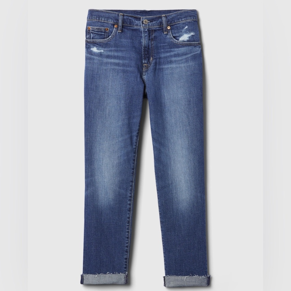 GAP MID RISE GIRLFRIEND JEANS MEDIUM WASH SIZE 31 NWT